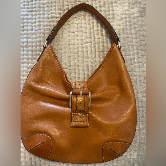 Michael Kors Leather Cognac Hobo EUC - Picture 1 of 12